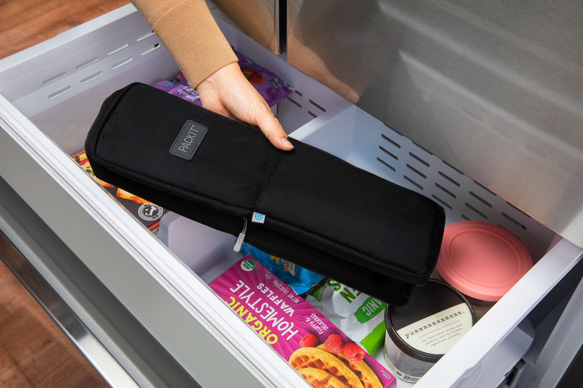 freezable-wine-carrier-q9 freezable-wine-carrier-black-freezer.jpg