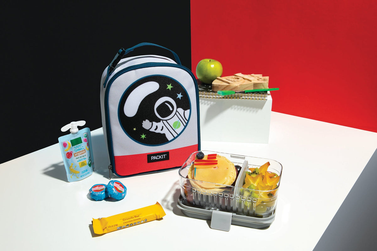 freezable-playtime-lunch-box-p7 freezable-playtime-lunch-box-spaceship-lifestyle-bento-food.jpg